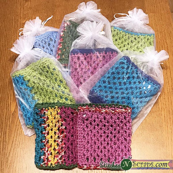 Beginner's Crochet Cowl in Gift Bags