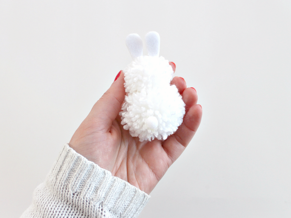 Pom pom bunny undecorated